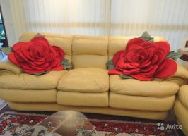 декоративная подушка цветы